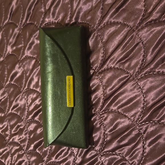 box for glasses - Picture 1 of 4